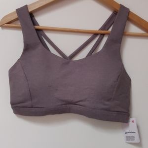 Lululemon free to be serene bra 6